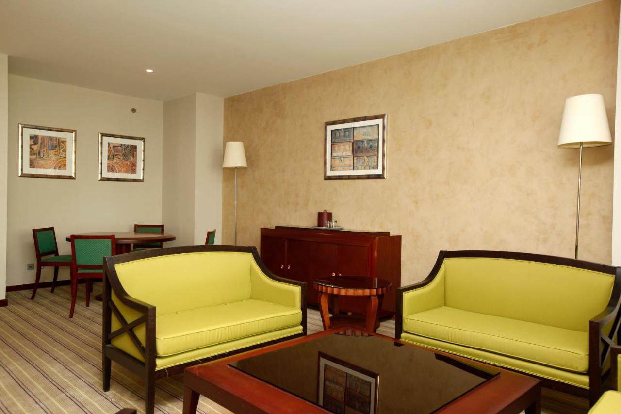 ריאד Holiday Inn Olaya By Ihg מראה חיצוני תמונה