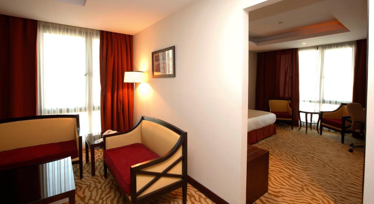 ריאד Holiday Inn Olaya By Ihg מראה חיצוני תמונה